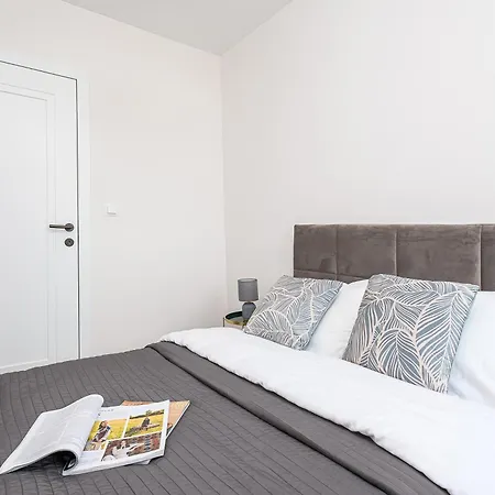 Lumina Premium With View * ורשה