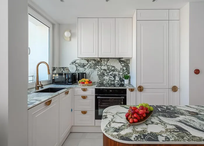 Lumina Premium With View *