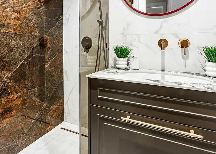 Lumina Premium With View *