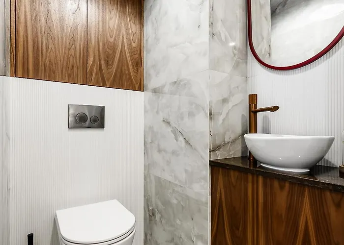 Lumina Premium With View