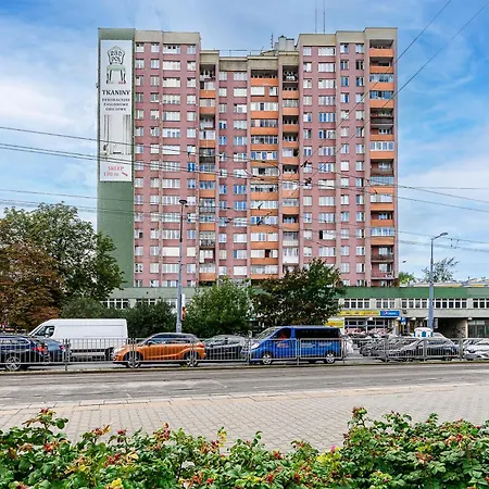 Lumina Premium With View